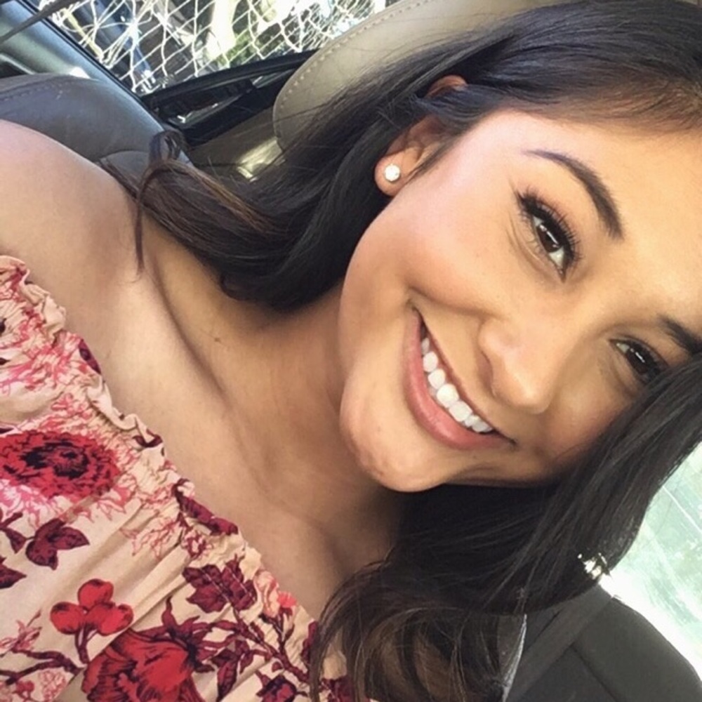 Meet your Posher, Yasmin